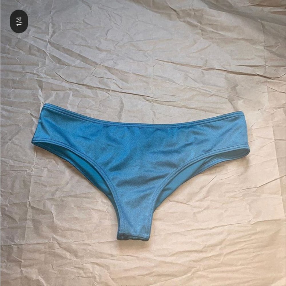 Billabong blue bikini bottoms